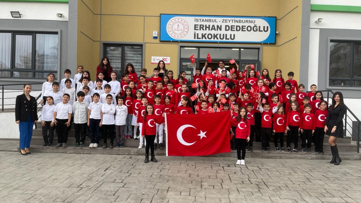 'İstiklal Marşı'nın Kabulü ve Mehmet Akif Ersoy'u Anma Günü' okulumuzda coşkuyla kutlandı